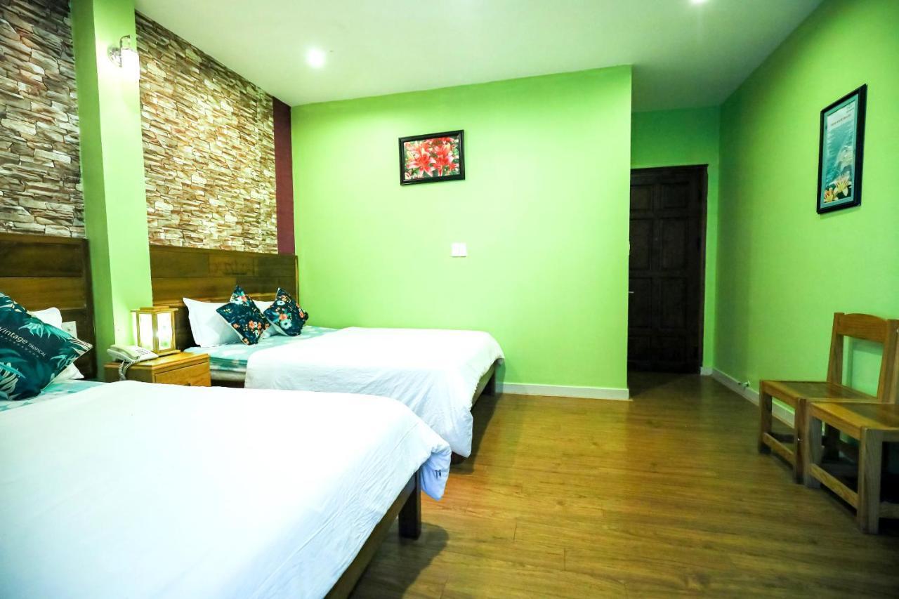 Dalat Flowery Hotel & Coffee Esterno foto
