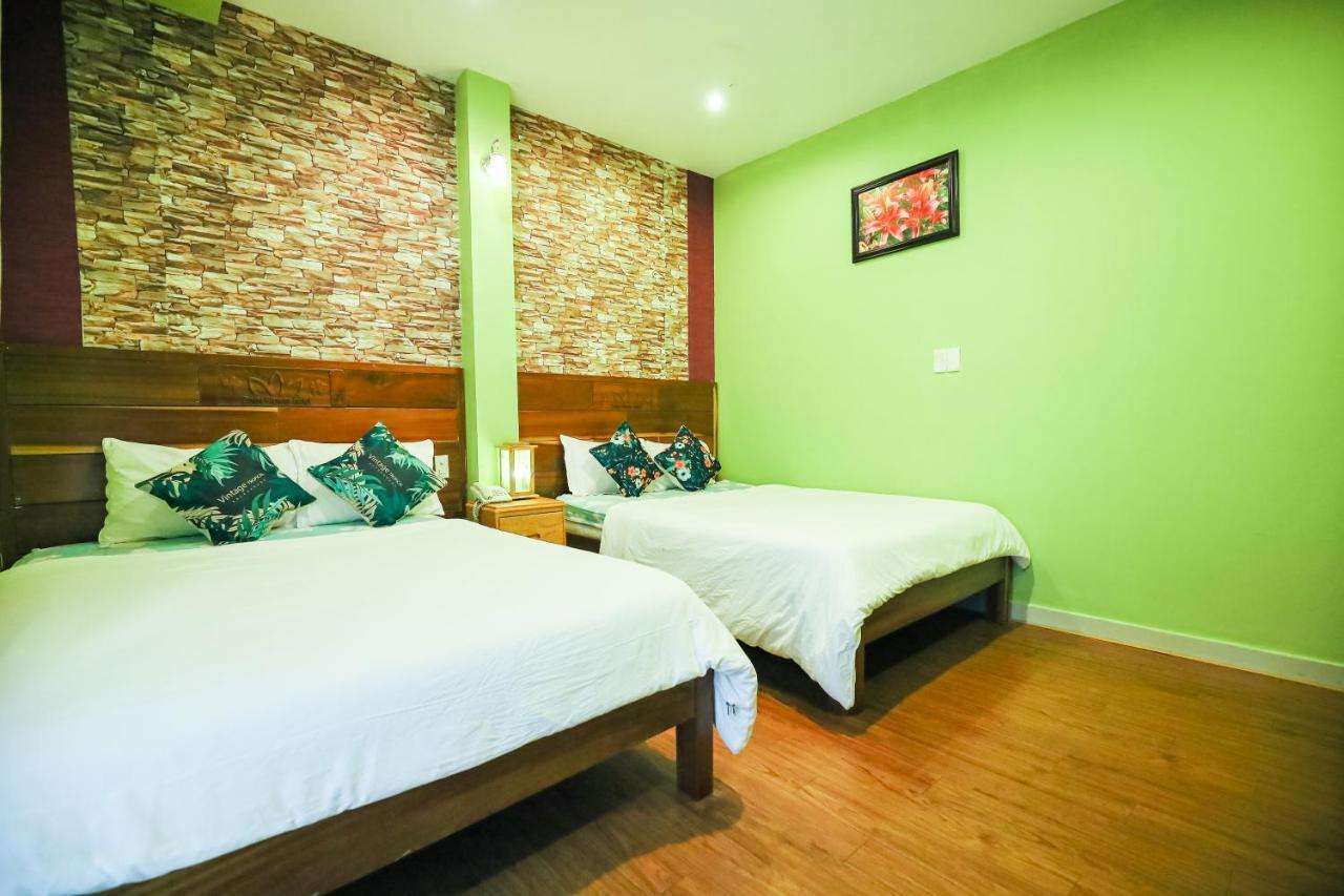 Dalat Flowery Hotel & Coffee Esterno foto